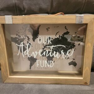 Mainstays Adventure Fund Box with Black and Brown Design